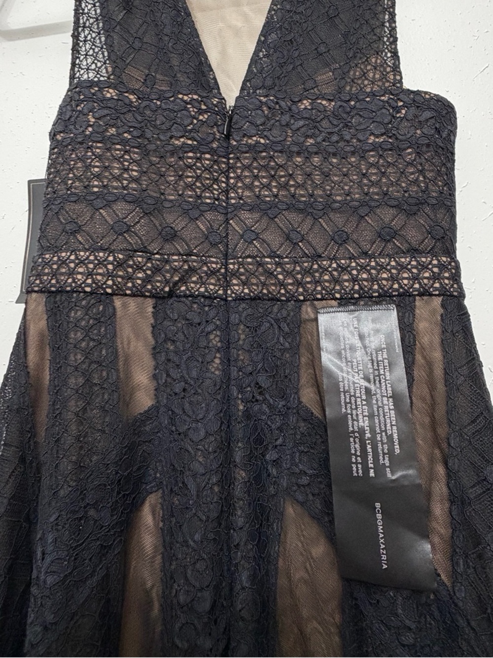 NWT BCBGMAXAZRIA Andi Black Nude Lace Asymmetrical Gown Size 2 - Picture 10 of 16